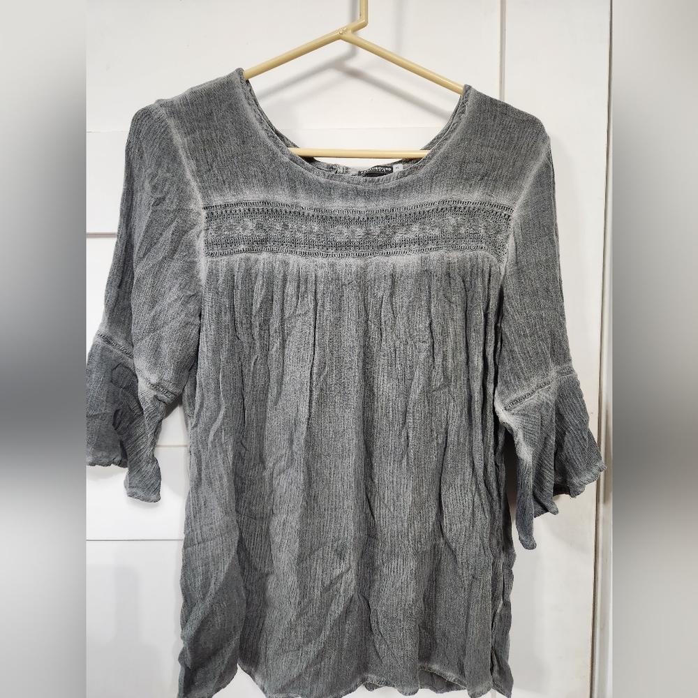 Gray bell sleeve boho Earthbound Provisions top - XL
